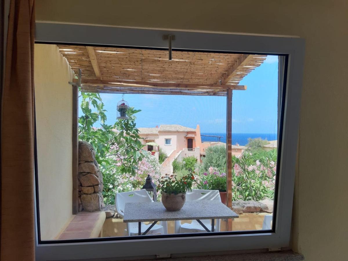 Appartamento Panoramico Calarossa Sardegna Isola Rossa Buitenkant foto