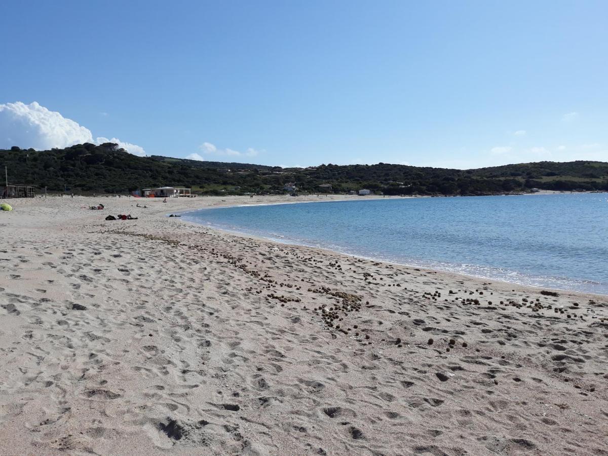 Appartamento Panoramico Calarossa Sardegna Isola Rossa Buitenkant foto