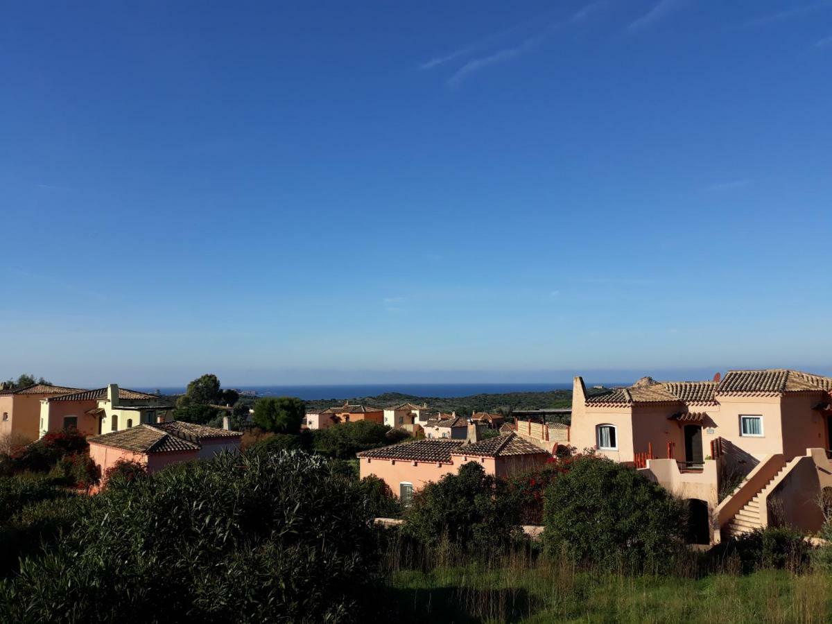 Appartamento Panoramico Calarossa Sardegna Isola Rossa Buitenkant foto